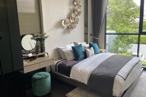 Condo in Bangkok, Thailand, 2 bedrooms  № 143457 - photo 4