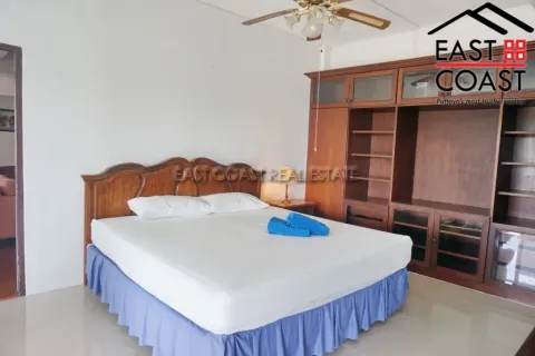 Condominio de 2 dormitorios en Pattaya, Tailandia № 212972 - foto 7