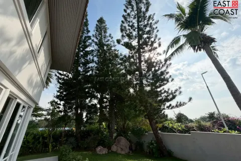 Casa de 5 dormitorios en Pattaya, Tailandia № 212974 - foto 17