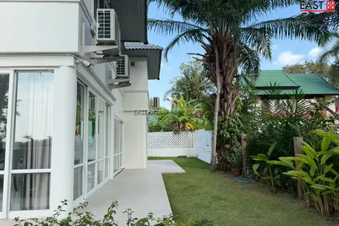 Casa de 5 dormitorios en Pattaya, Tailandia № 212974 - foto 19