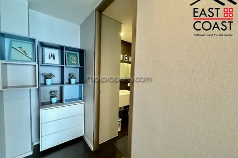 Condominio de 3 dormitorios en Jomtien Beach, Pattaya, Tailandia № 212973 - foto 13