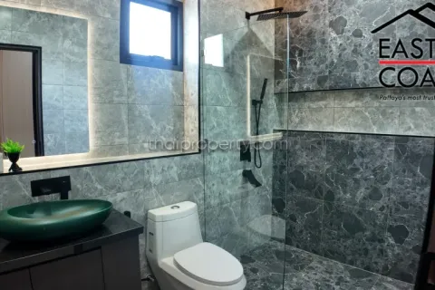 Casa de 3 dormitorios en Pattaya, Tailandia № 212814 - foto 10