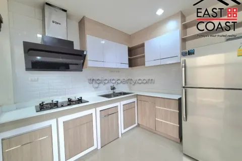 Casa de 3 dormitorios en Pattaya, Tailandia № 212813 - foto 5