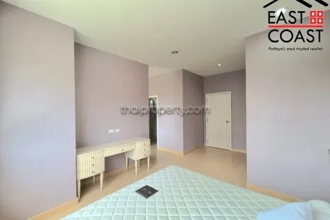 Casa de 3 dormitorios en Pattaya, Tailandia № 212813 - foto 13