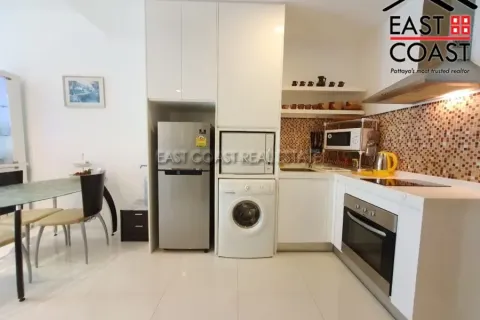Condominio de 2 dormitorios en Pattaya, Tailandia № 212809 - foto 3