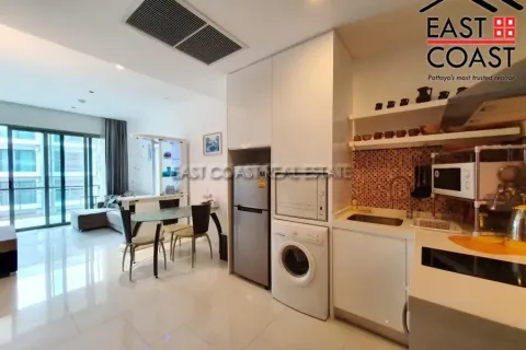 Condominio de 2 dormitorios en Pattaya, Tailandia № 212809 - foto 4