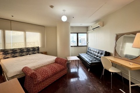 Condo in Bang Na, Bangkok, Thailand, 2 bedrooms  № 161333 - photo 9