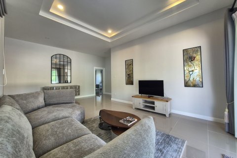 House in Hua Hin, Thailand 3 bedrooms № 161330 - photo 8