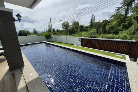 House in Hua Hin, Thailand 3 bedrooms № 161330 - photo 3