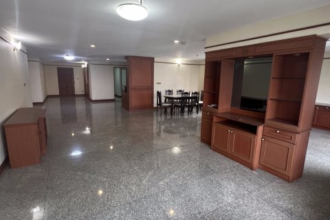 Condo à Watthana, Bangkok, Thaïlande, 4 chambres  № 161335 - photo 22
