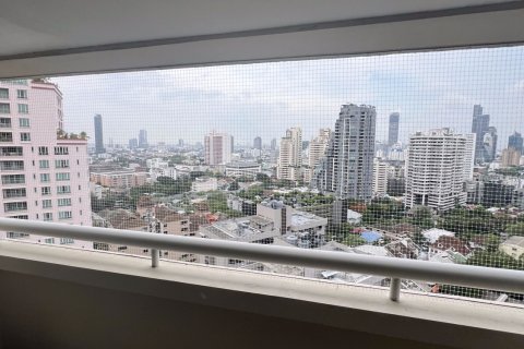 Condo à Watthana, Bangkok, Thaïlande, 4 chambres  № 161335 - photo 19