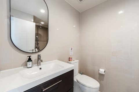 Condo in Kathu, Thailand, 2 bedrooms  № 156901 - photo 7