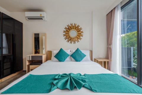 Condo in Kathu, Thailand, 2 bedrooms  № 156901 - photo 2