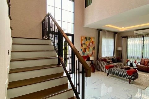 Maison à Bangkok, Thaïlande 4 chambres № 173171 - photo 17