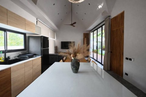Villa in Surat Thani, Thailand 2 bedrooms № 157830 - photo 3