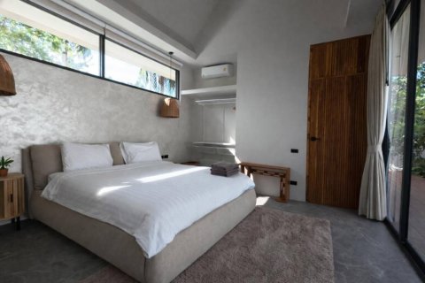Villa in Surat Thani, Thailand 2 bedrooms № 157830 - photo 5