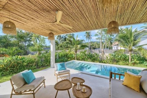 Вилла в Сураттхани, Таиланд с 3 спальнями  № 157832