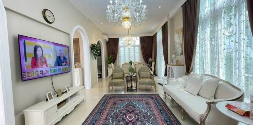 Townhouse in Pattaya, Thailand 3 bedrooms № 157827