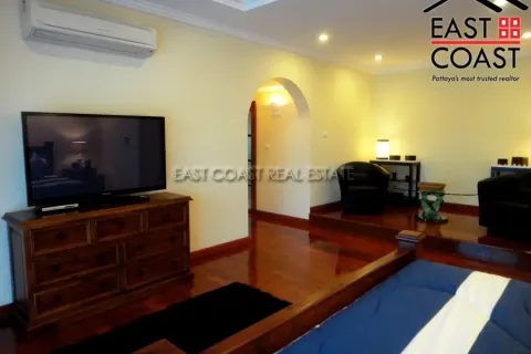 Casa de 3 dormitorios en Pattaya, Tailandia № 212965 - foto 6