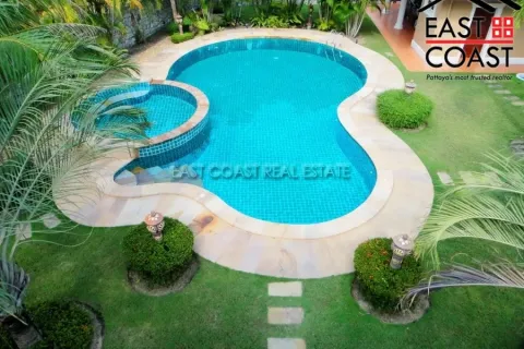 Casa de 3 dormitorios en Pattaya, Tailandia № 212965 - foto 3