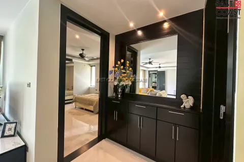 Casa de 4 dormitorios en Pattaya, Tailandia № 212963 - foto 19