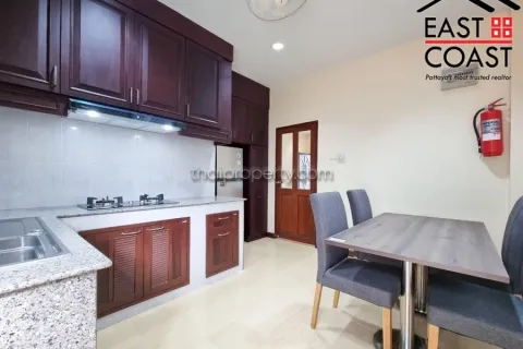 Casa de 3 dormitorios en Pattaya, Tailandia № 212968 - foto 6