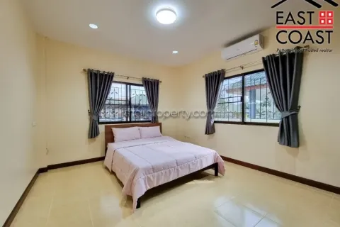 Casa de 3 dormitorios en Pattaya, Tailandia № 212968 - foto 14