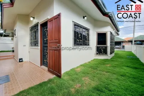 Casa de 3 dormitorios en Pattaya, Tailandia № 212968 - foto 18