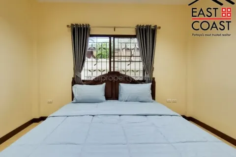 Casa de 3 dormitorios en Pattaya, Tailandia № 212968 - foto 10