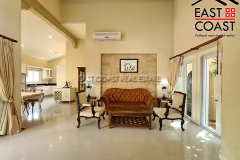 Casa de 3 dormitorios en Pattaya, Tailandia № 212966 - foto 6
