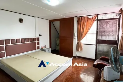 Reihenhaus in Watthana, Bangkok, Thailand 3 Schlafzimmer № 216667 - Foto 8
