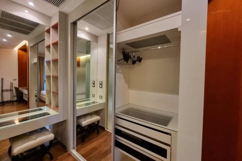 Studio in the Condo in Khlong Toei, Bangkok, Thailand  № 164667 - photo 2