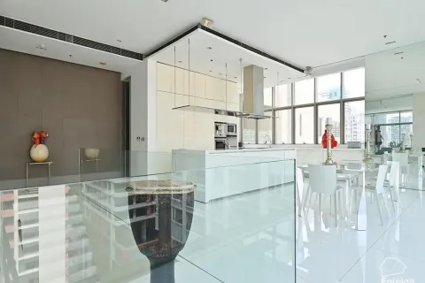Condo à Bang Rak, Bangkok, Thaïlande, 3 chambres № 164666 - photo 6