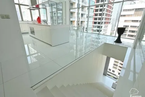 Condo à Bang Rak, Bangkok, Thaïlande, 3 chambres № 164666 - photo 5