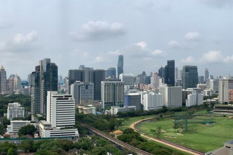 Дуплекс в Патхум Ване, Бангкок, Таиланд с 2 спальнями  № 136907 - фото 13