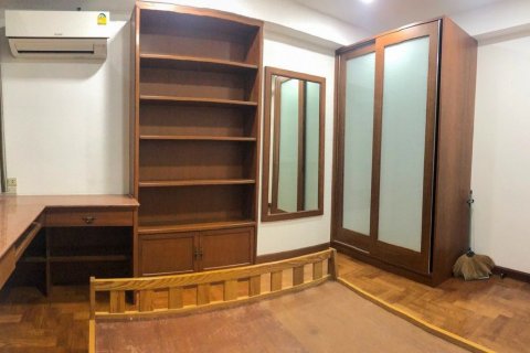 Кондоминиум с 2 спальнями в Клонг Тоэй, Бангкок, Таиланд № 140420 - фото 17