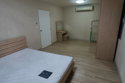 Condo à Bangkok, Thaïlande, 2 chambres  № 157748 - photo 24