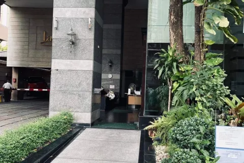 Кондоминиум с 3 спальнями в Бангкоке, Таиланд № 157746 - фото 3