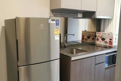 Condo in Bangkok, Thailand, 1 bedroom  № 157743 - photo 6