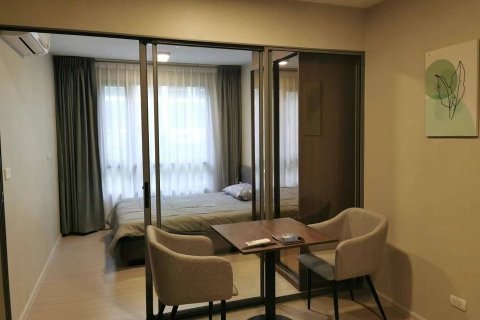 Condo in Bangkok, Thailand, 1 bedroom  № 157743 - photo 2