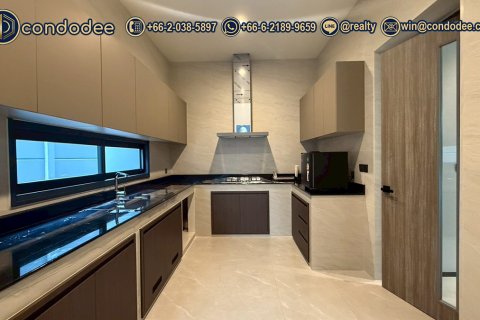 บ้านในบางเขน, กรุงเทพฯ, ประเทศไทย 5 ห้องนอน № 149679 - รูปถ่าย 11
