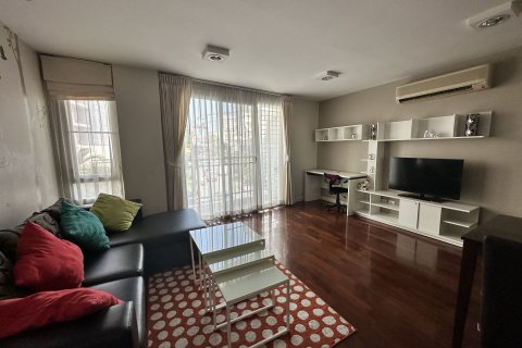 Condo à Watthana, Bangkok, Thaïlande, 2 chambres  № 139855 - photo 5