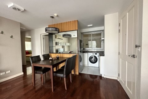 Condo à Watthana, Bangkok, Thaïlande, 2 chambres  № 139855 - photo 7