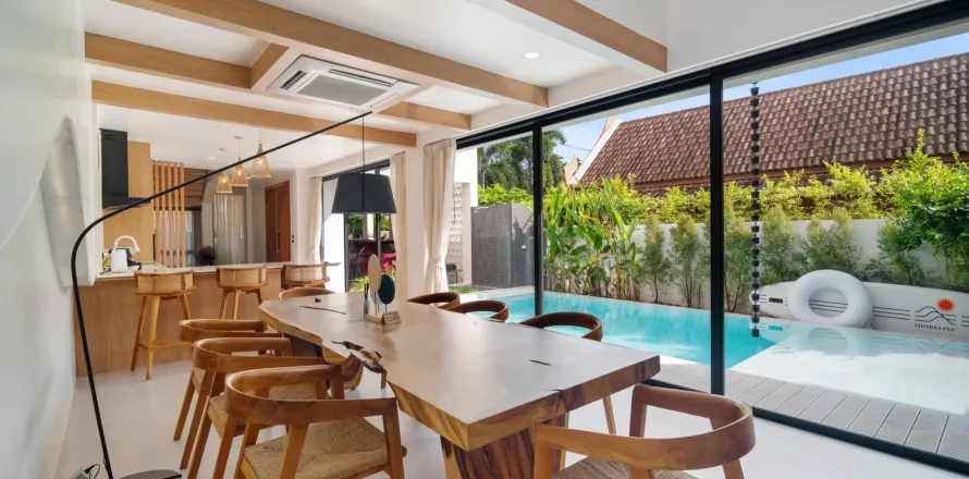 Villa in Phuket, Thailand 4 bedrooms № 139861