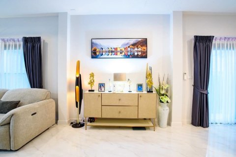 Maison à Pattaya, Thaïlande 4 chambres № 147463 - photo 4