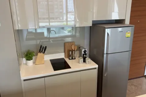 Студия в кондо в Клонг Тоэй, Бангкок, Таиланд № 147462 - фото 3