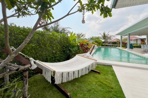 Villa in Hua Hin, Thailand 4 Schlafzimmer № 221848 - Foto 8