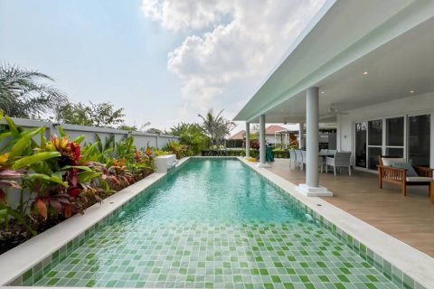 Villa in Hua Hin, Thailand 4 Schlafzimmer № 221848 - Foto 4