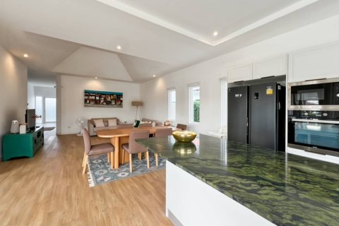 Villa in Hua Hin, Thailand 4 Schlafzimmer № 221848 - Foto 12