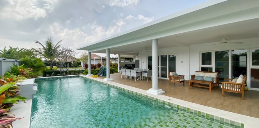 Villa in Hua Hin, Thailand 4 Schlafzimmer № 221848